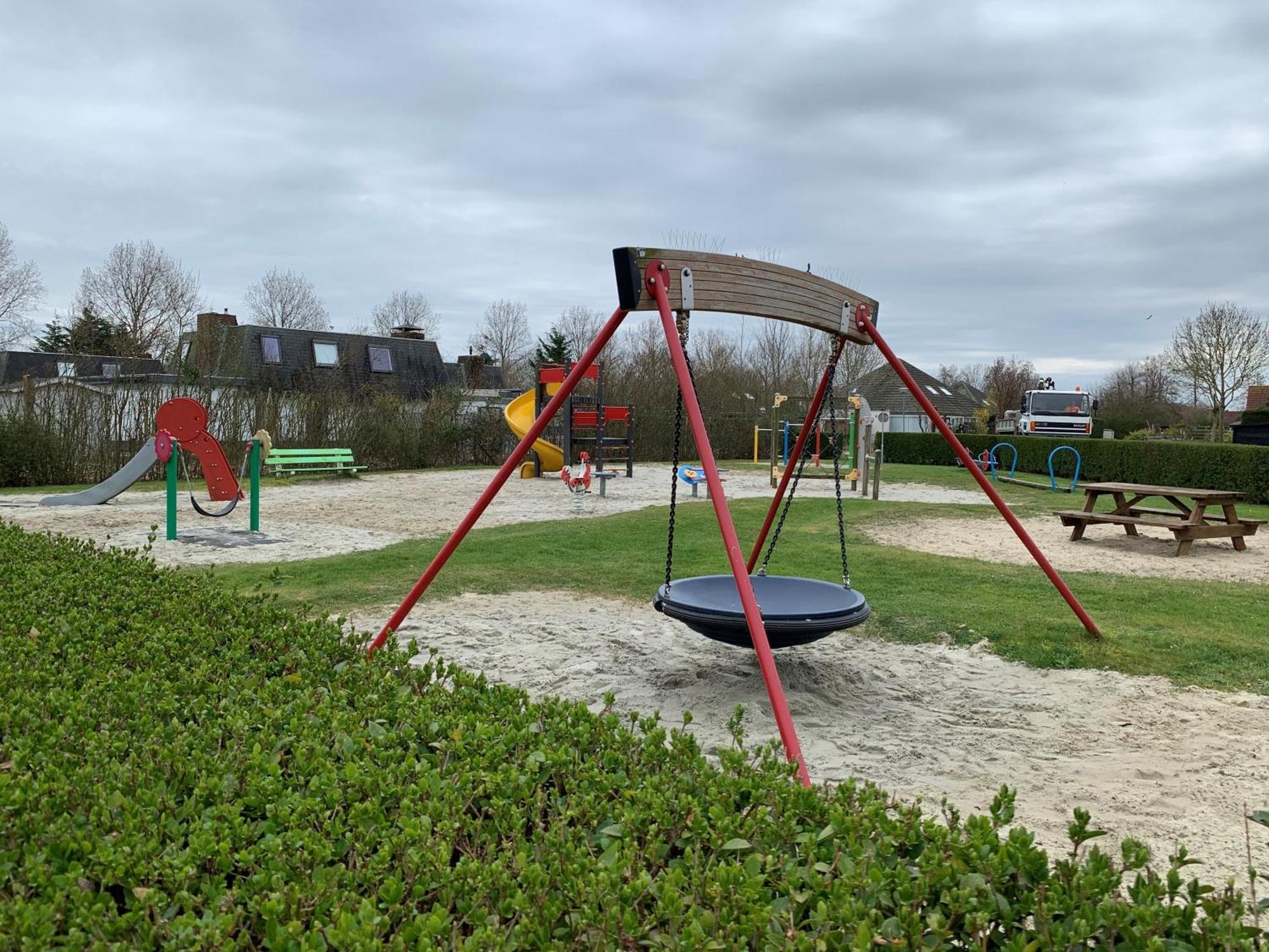 Kustverhuur, Park Schoneveld, Stern 240 بريسكين المظهر الخارجي الصورة